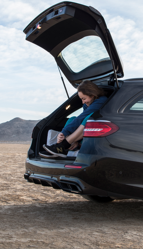 Illustration for article titled What It's Like To Sleep In A $130,000 Mercedes-AMG Wagon